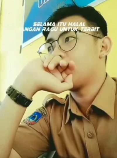 Muh.Adriwan Wahid,S.Pd.M.Pd,Gr