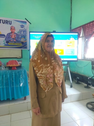 Dra.Nurbaya