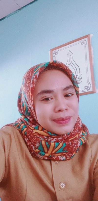 Rahmiati Haeruningsih,S.Pd
